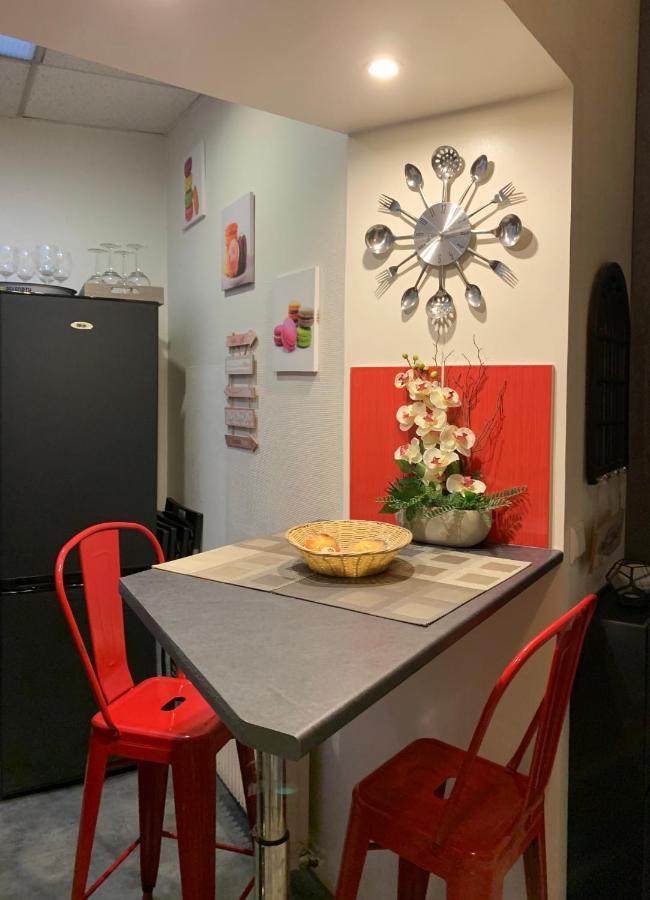 Appart Cosy Hypercentre Blois 5Mn Chateau Parking Voiture Velos Zewnętrze zdjęcie